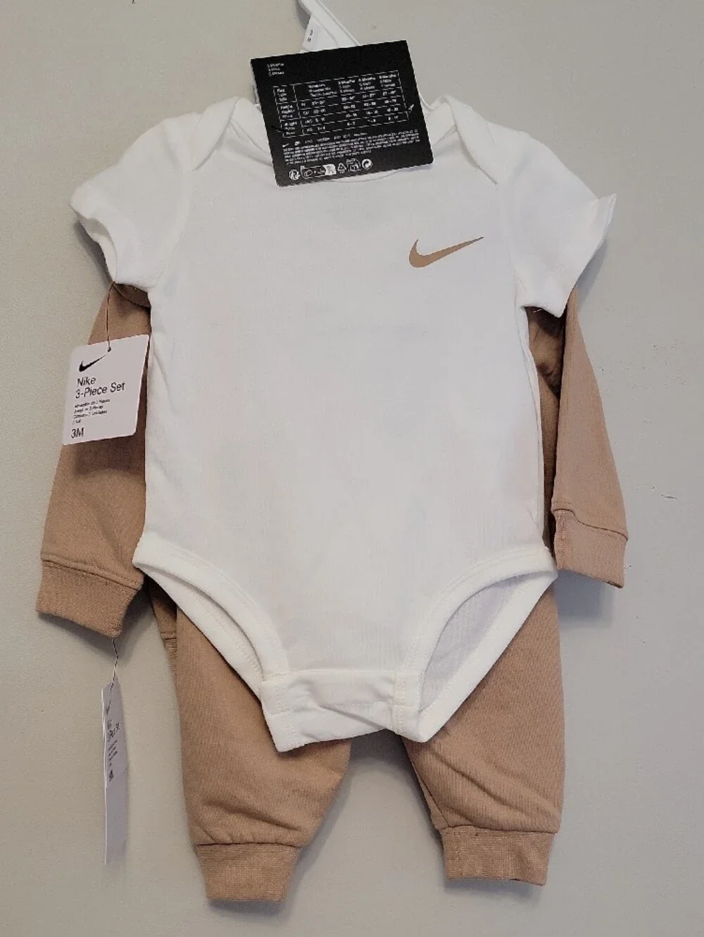Nike Toddler 3-Piece Hoodie Set in Tan & White